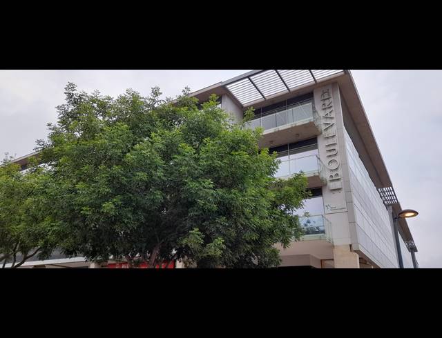 685M² OFFICE TO LET IN UMHLANGA RIDGE